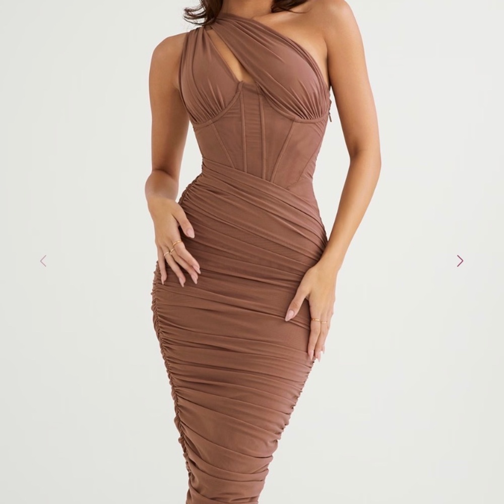 💫 House of CB “Valentina” Mocha Asymmetric Cutout Midi Dress - Size Small